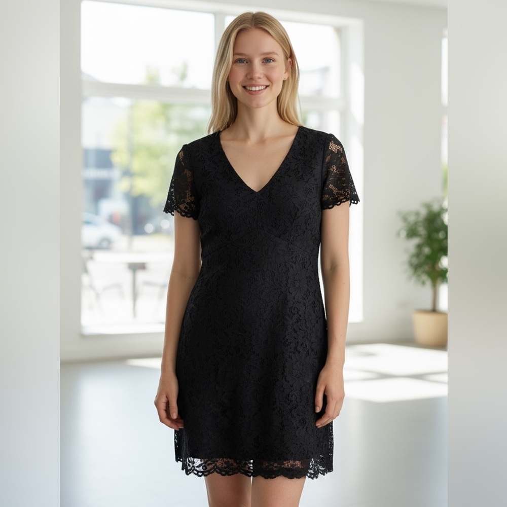Paris Sunday. Size S. Chic Black Lace Mini Dress
